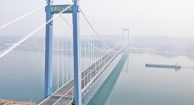湖北宜都长江大桥建成通车