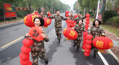 特色文化活动点燃冬日军营