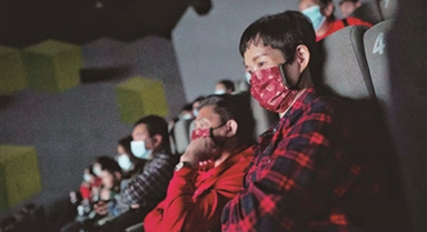 大年初一单日票房创新纪录!