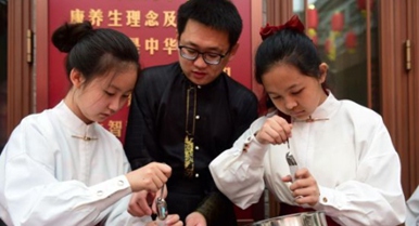 河北滄州：傳統文化潤童心
