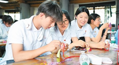 百余名大学生体验非遗
