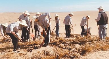 我们也需要“六老汉”的精神
