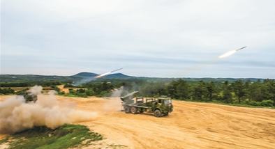 陸軍某旅組織實彈射擊考核