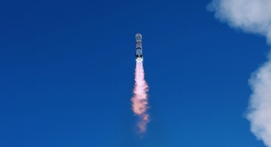 朱雀三号重复使用运载火箭发射入轨