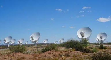 迄今最远的超陡频谱射电晕被发现