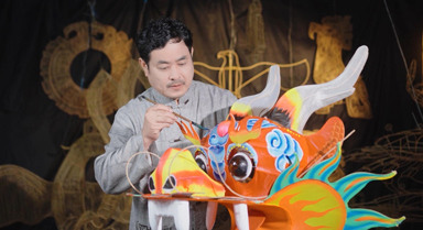 王永训：放飞“中华同心龙”