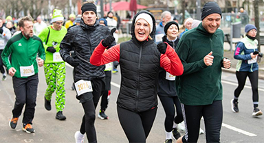 德国柏林：跑步迎新年