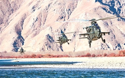 陆军某旅组织飞行训练