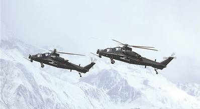 西藏军区某旅组织飞行训练