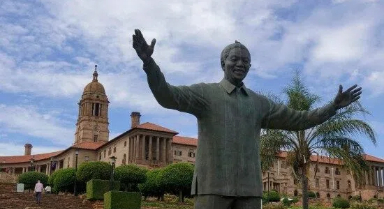 南非变更地名遇阻