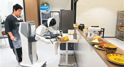 探访湖北人形机器人创新中心