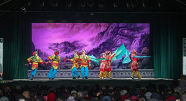 浙江：送戏下乡迎新春