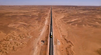 中国人在撒哈拉沙漠修铁路