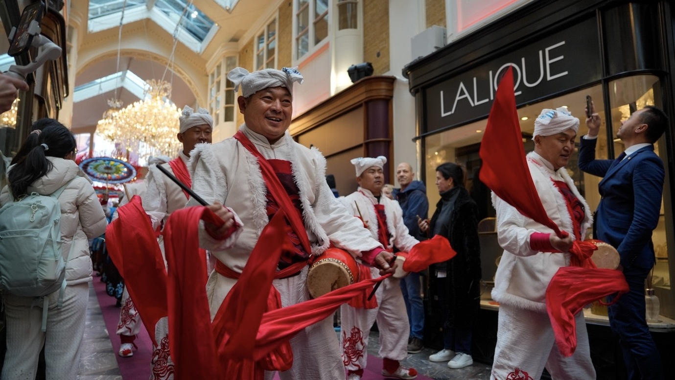 陕西安塞腰鼓亮相伦敦