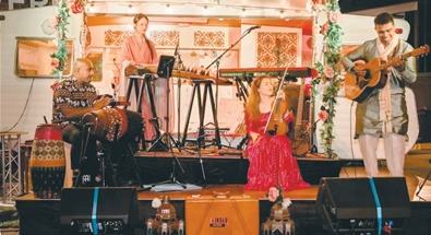 在海外快乐“种草”中国文化