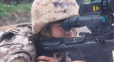 狙击手实弹射击考核，感受现场原声