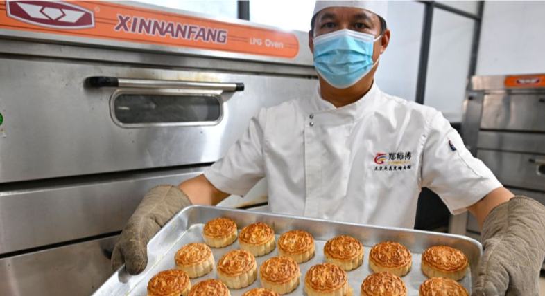 特色月饼助农增收