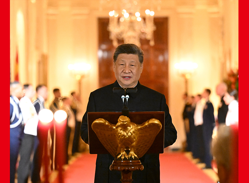 习近平和彭丽媛出席特朗普总统夫妇举行的欢迎国宴