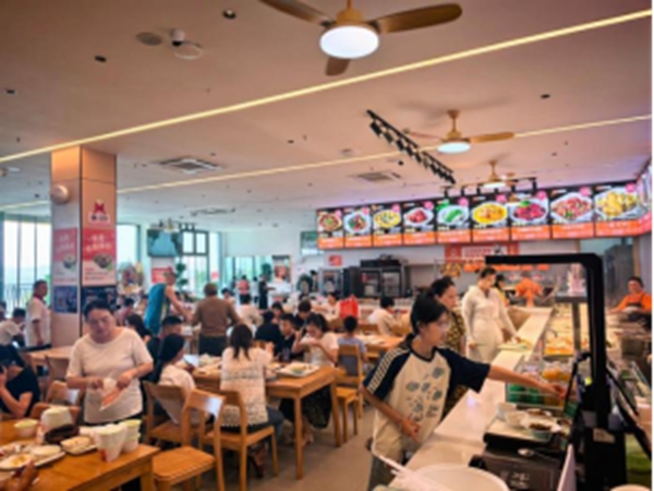 小马社区食堂。重庆世纪金马智慧生活服务有限公司供图